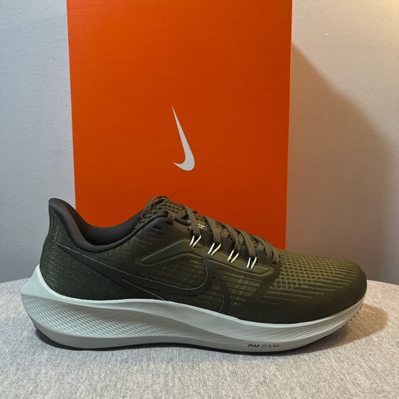 Nike Air Zoom Pegasus 39 Cargo Khaki Running Men's Shoe Size 11.5 DH4071-300 - Picture 2 of 11